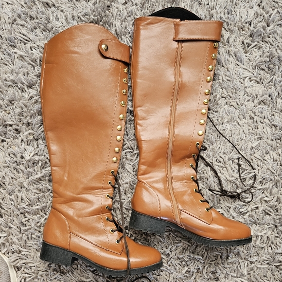 Lace Up Boots size 7 1/2 - Picture 2 of 10